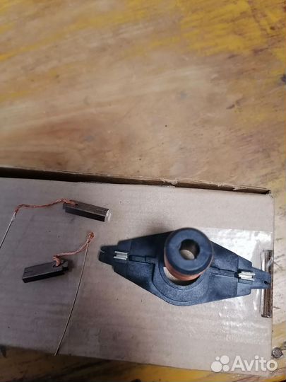 Кольцо, щётки, генератора Ford Focus 2, 105 А