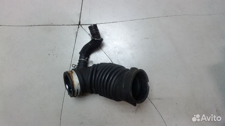 Патрубок воздушного фильтра Toyota Auris E15, 2009