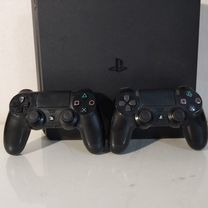 Ps4 slim + 70 игр + 2 джойстика