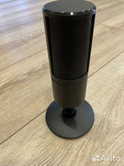 Микрофон razer seiren X