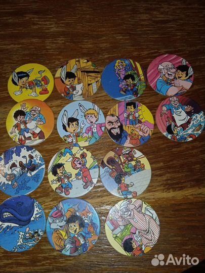 Фишки Сотки Кэпсы Чупа Кэпс и другие