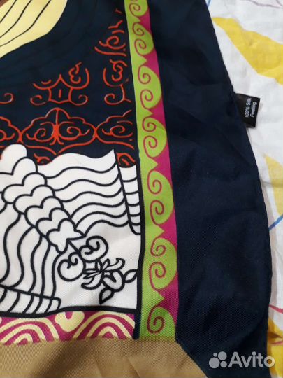 Платок шелковый