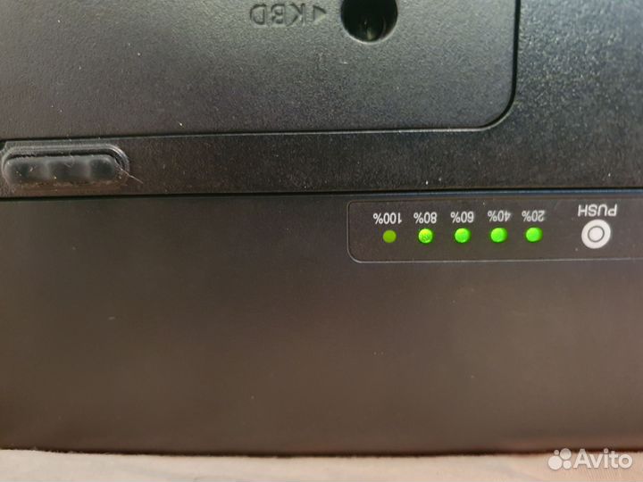 Ноутбук samsung NP-R425