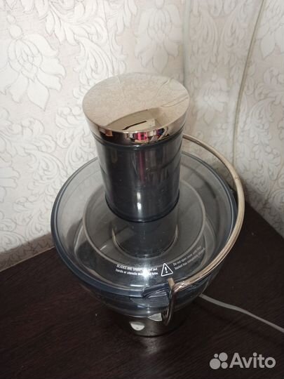 Соковыжималка Bork S400