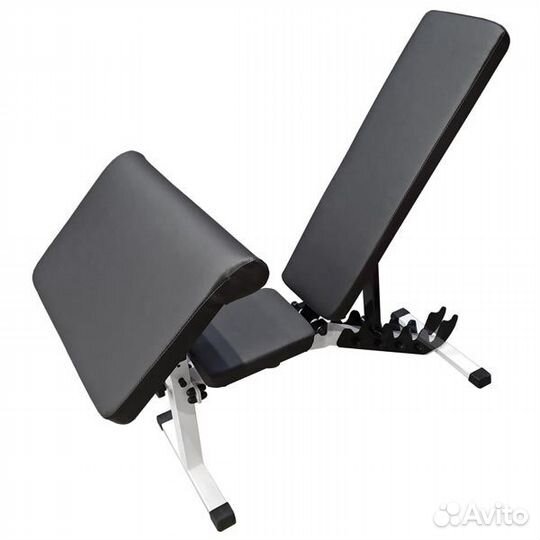 Универсальная скамья с опцией «Парта для бицепса»