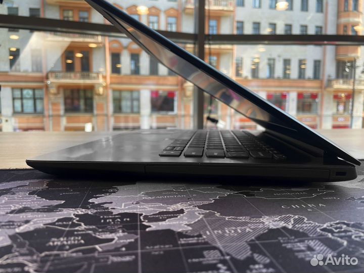 Компактные ноутбуки Lenovo 14.0