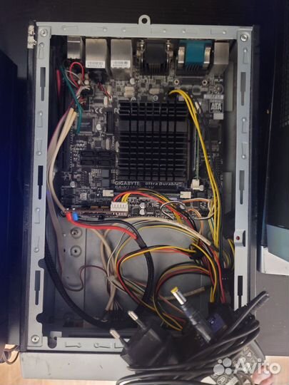 Материнка с CPU и озу Gygabyte N3160N-D3V