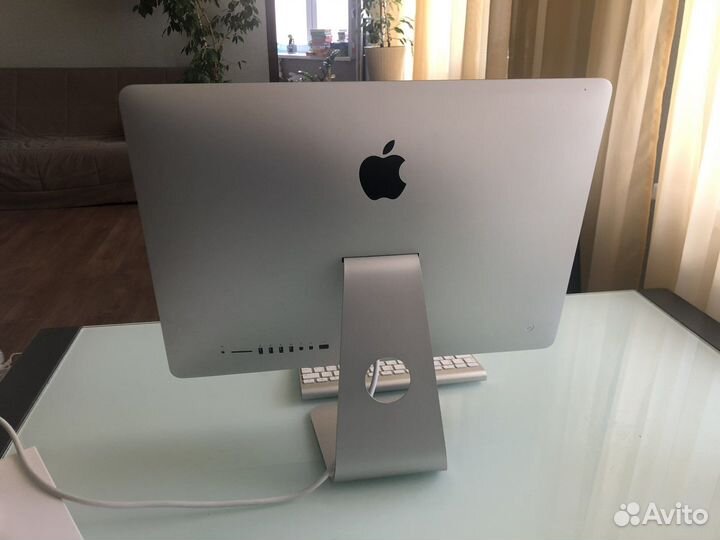 Apple iMac 21.5 Late 2012, 2,7 CHz 4ядерный 8 гб