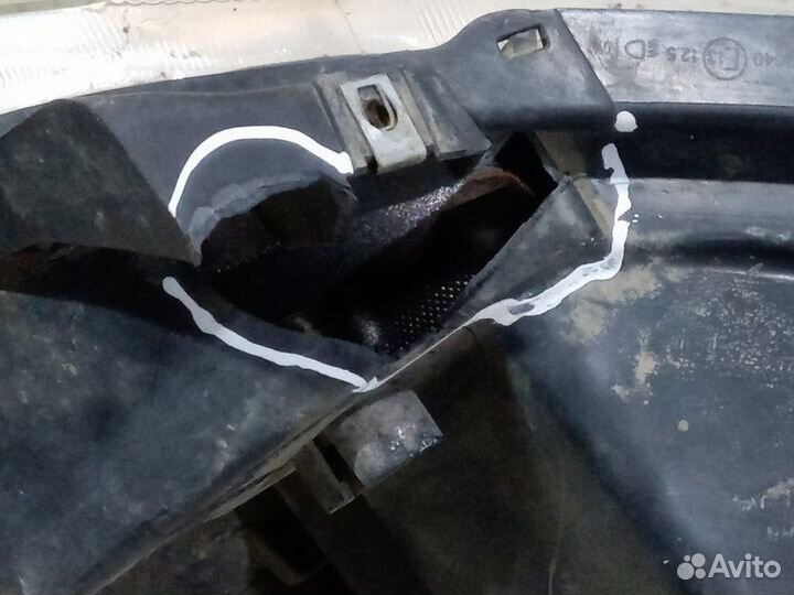 Фара передняя правая Chevrolet Cobalt седан B15D2