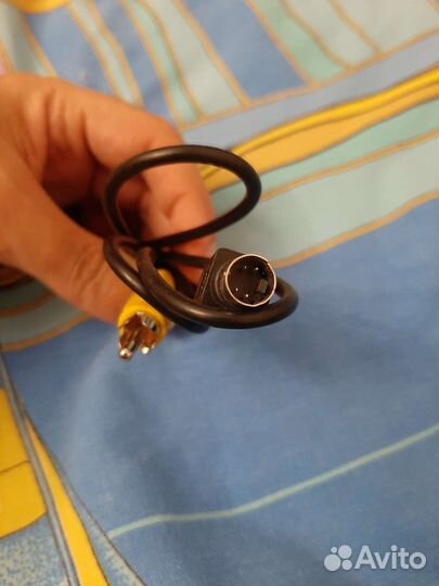 Кабель s-video 4 pin плюс 1RCA