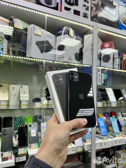 iPhone 11, 128 ГБ