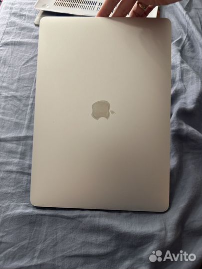 Apple MacBook air 13 2020 i3