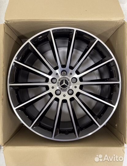 Один новый оригинал Mercedes-Benz GLE V167 R21