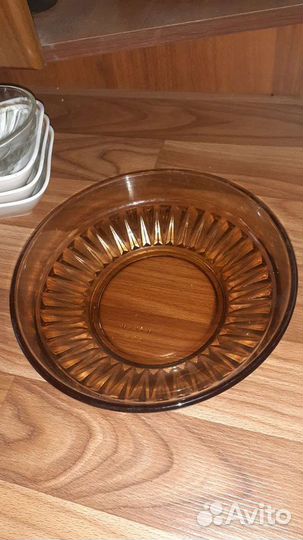 Салатники СССР из цветного стекла