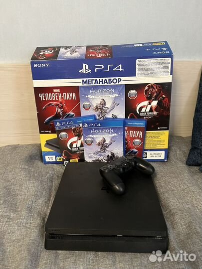 Sony Playstation 4 slim 1 tb