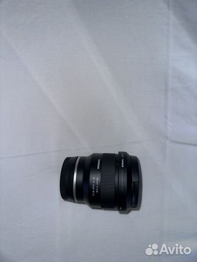 Объектив Tamron