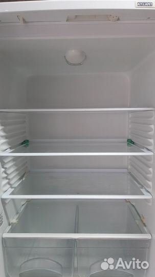 Холодильник Atlant 1м70.,доставка