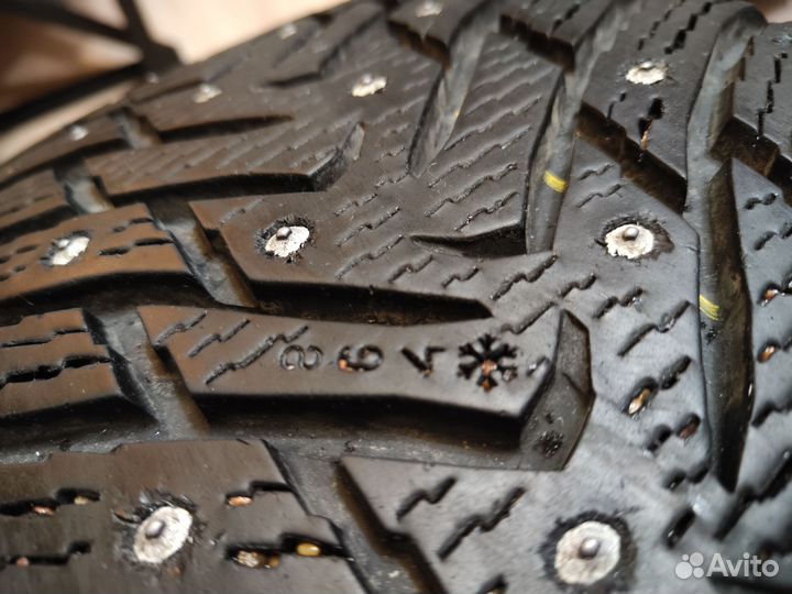 Nokian Tyres Hakkapeliitta 8 225/45 R19 96T