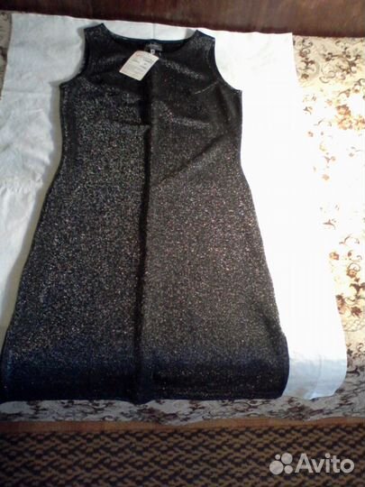 Элегантное платье 46-48 размера