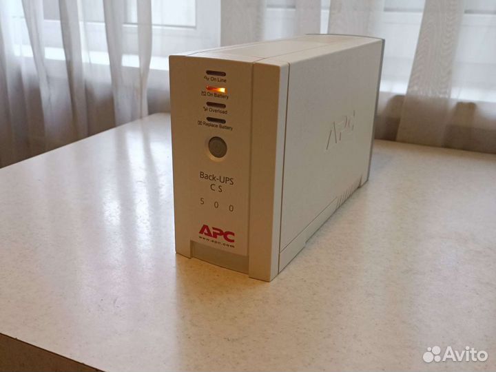 Ибп APC Back-UPC 500 + новый аккумулятор