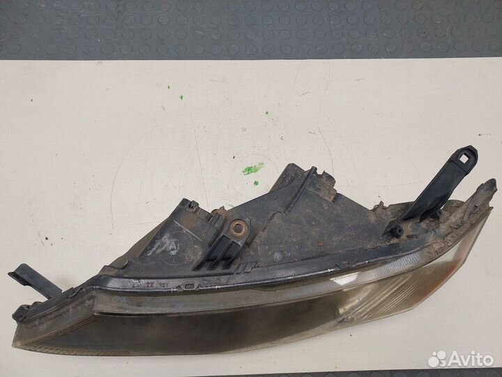 Фара (передняя) Mitsubishi Outlander XL, 2008