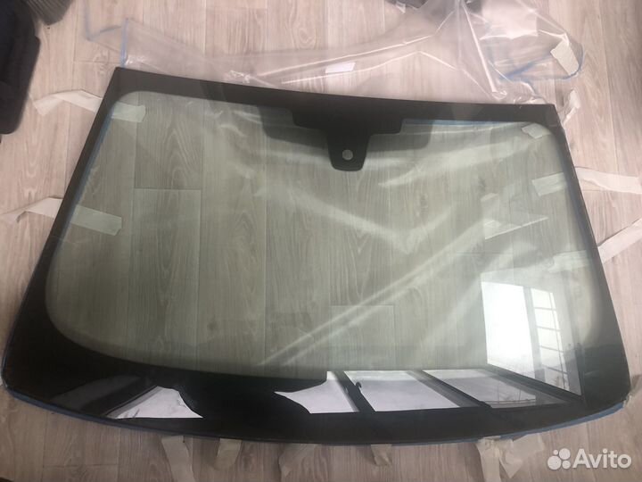 Лобовое стекло BMW g30