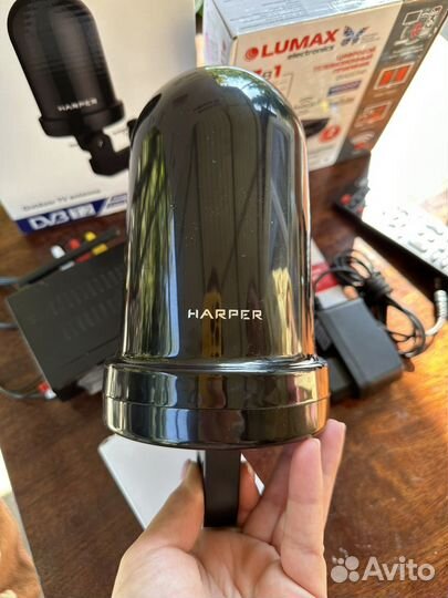 Цифровой телевизионный приемник lumax DV4207HD