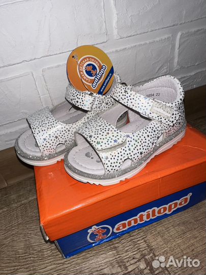 Сандали для девочки