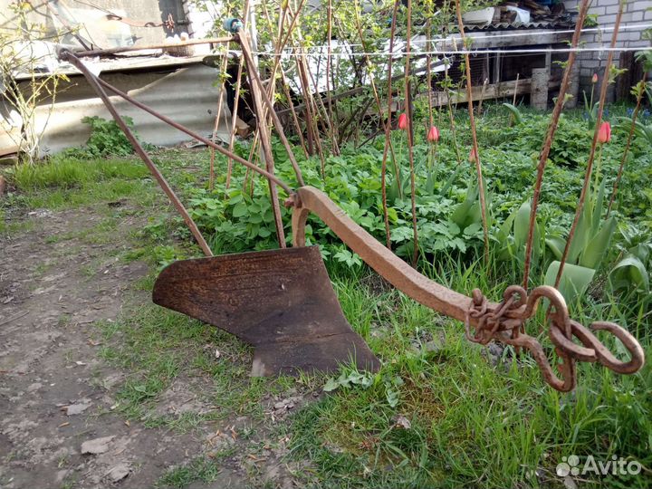 Конный плуг