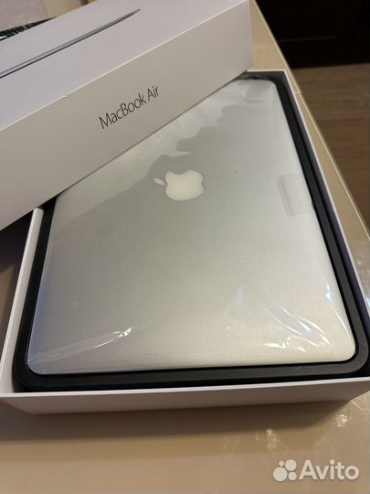 Apple macbook air 2018 128GB