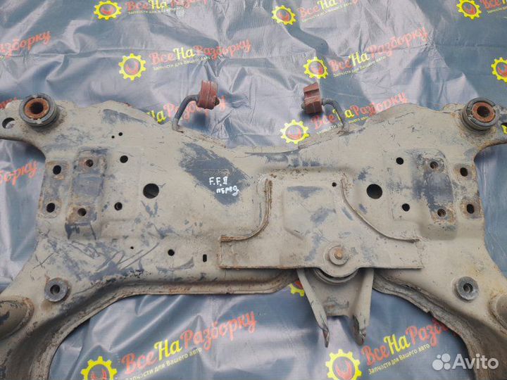 Подрамник передний Ford Focus 2 седан 1.8 2008