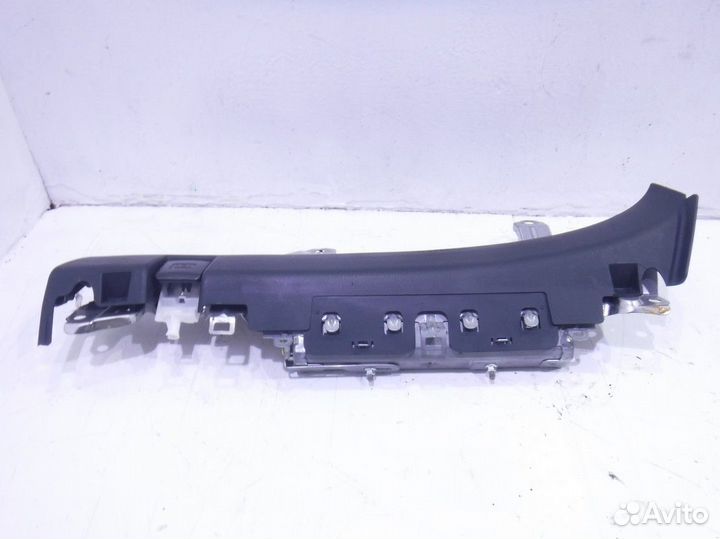 Подушка безопасности колен водителя 7390050050C0