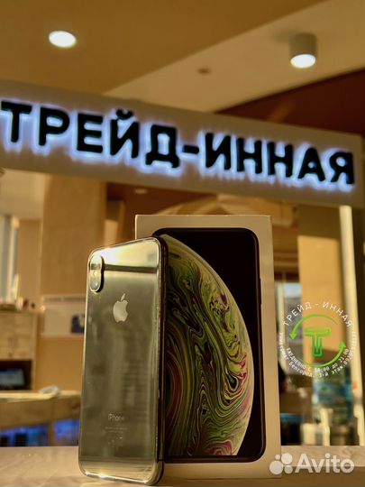 iPhone Xs, 64 ГБ