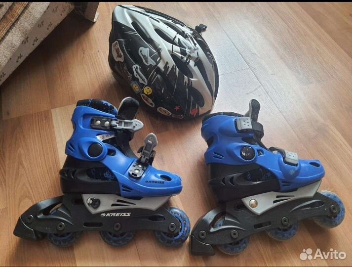 Роликовые коньки и шлем