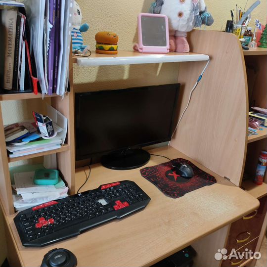 Компьютерный стол бу