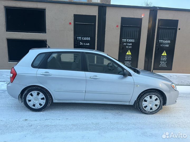 Kia Cerato 1.6 МТ, 2005, 260 861 км