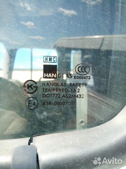 Стекло левое Hyundai Hd500 тягач 2010