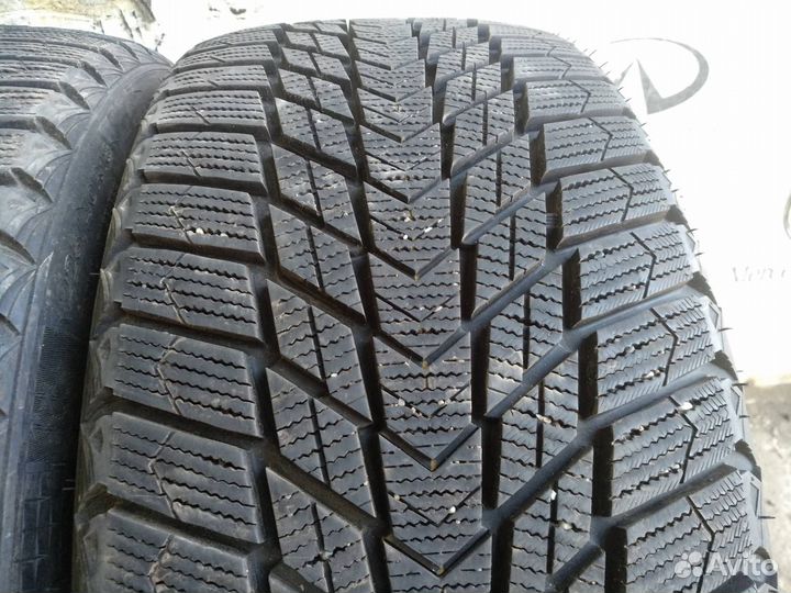 Nexen Winguard Ice Plus 225/40 R18 92T