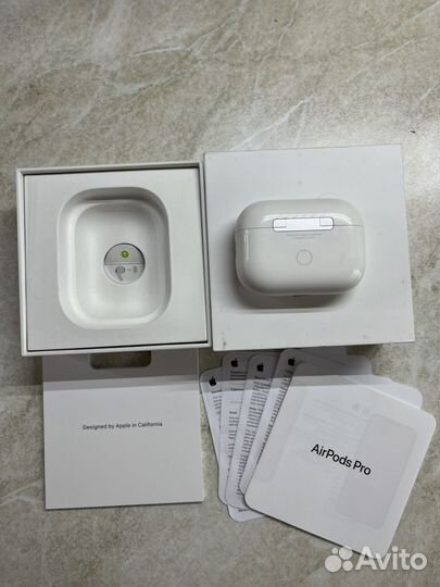 Airpods pro 2 (полный комплект, оригинал)