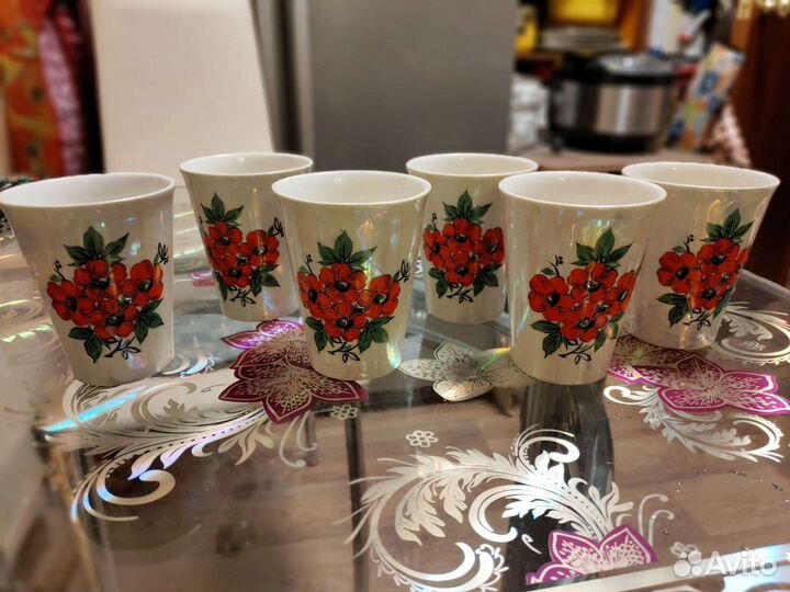 Стаканчики, кружки, супница