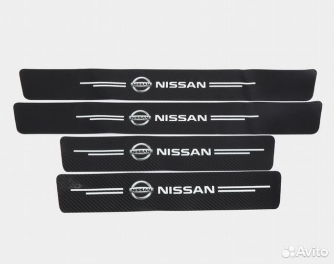 Комплект защитных наклеек на пороги