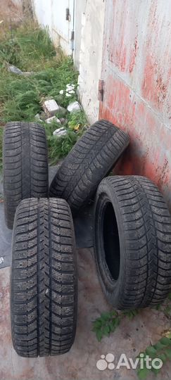 Bridgestone Ice Cruiser 5000 235/60 R16