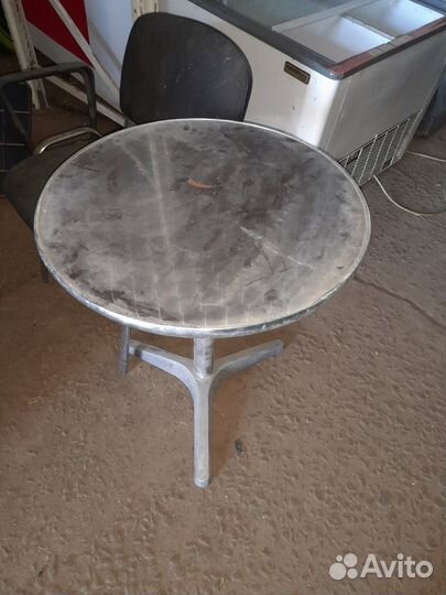 Стол диаметр 60/70 полностью металл