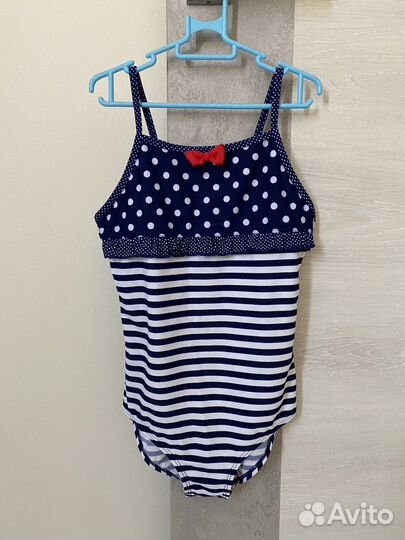 Слитный купальник