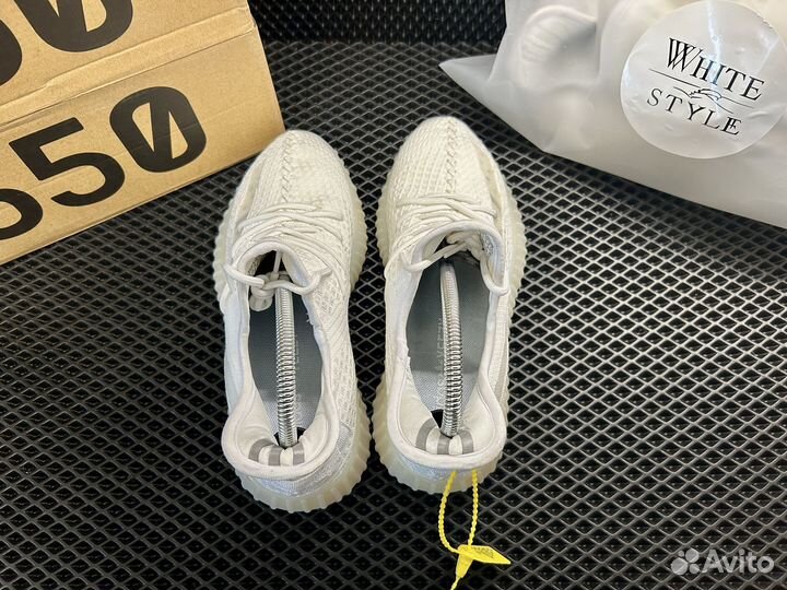 Кроссовки Adidas Yeezy Boost 350 V2 (White)