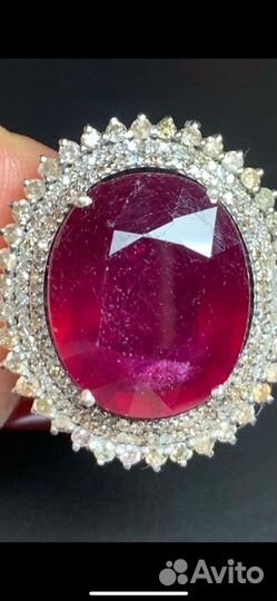Кольцо с бриллиантами и рубином