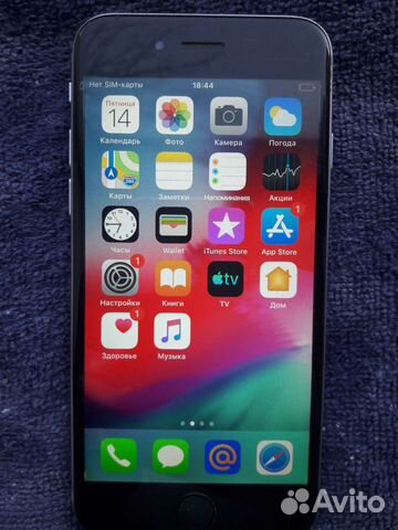 Телефон iPhone 6