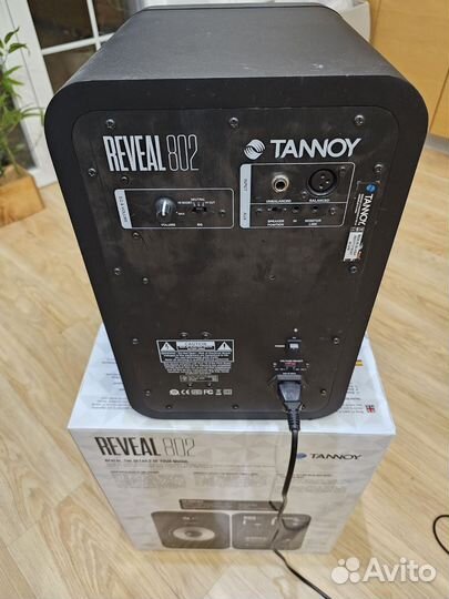 Студийный монитор Tannoy 802