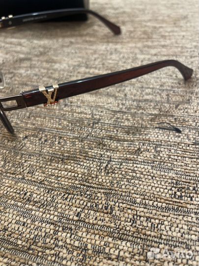 Солнцезащитные очки мужские Louis vuitton