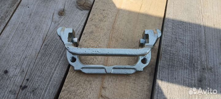 Тормозные скобы на Шевроле Круз цена за пару